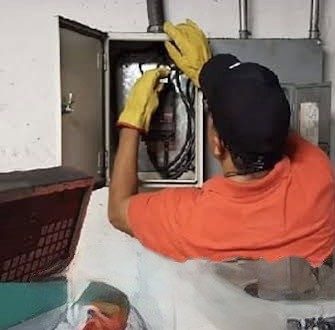 Reparación de panel eléctrico